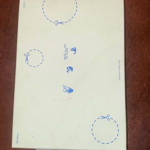 Woman off-white sneaker pink and black only wore once